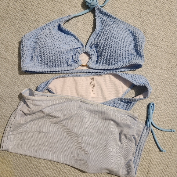 MakeMeChic 3 Piece Halter Ring Bikini Set with Cover Up Skirt Size Medium - Picture 3 of 9